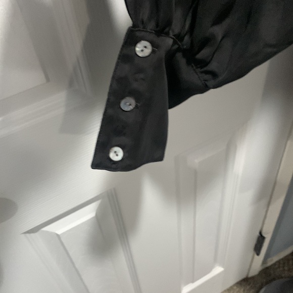 R.G. Kane Scoop Neck, Knee Length dress, Raw edge trim, Long Sleeves Size Small - Picture 6 of 11